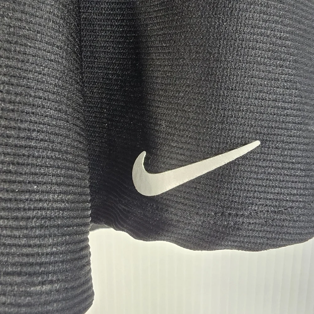 Nike nwot girl